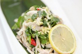 Gà xé phay chua cay ngon tuyệt Gà xé phay chua cay ngon tuyệt