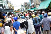 Thi thể nữ giúp việc kẹp đầu vào thang máy Thi thể nữ giúp việc kẹp đầu vào thang máy