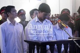 Đâm chết chồng để cướp của vợ... 300 000đ Đâm chết chồng để cướp của vợ... 300 000đ