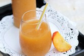 Trà đào mát lạnh theo công thức của Christine Hà Trà đào mát lạnh theo công thức của Christine Hà