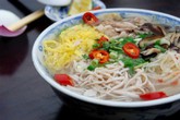 Ăn bún, bị 'đầu độc' thế nào? Ăn bún, bị 'đầu độc' thế nào?