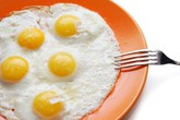 Sinh bệnh do thích ăn nhiều trứng Sinh bệnh do thích ăn nhiều trứng