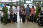 Bắt quả tang nhiều “quý bà” trốn chồng đi đánh bạc Bắt quả tang nhiều “quý bà” trốn chồng đi đánh bạc