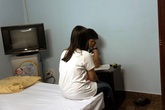 Thầy giáo lừa nữ sinh vào khách sạn “tống tình“ Thầy giáo lừa nữ sinh vào khách sạn “tống tình“