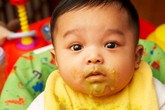 Sợ thiếu chất, bố mẹ vô tình tẩm bổ... giun cho con Sợ thiếu chất, bố mẹ vô tình tẩm bổ... giun cho con