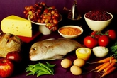 Nguy cơ ngộ độc vì ăn thực phẩm "kỵ" nhau Nguy cơ ngộ độc vì ăn thực phẩm "kỵ" nhau
