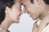 8 dấu hiệu vợ chồng thỏa mãn nhau về chăn gối 8 dấu hiệu vợ chồng thỏa mãn nhau về chăn gối