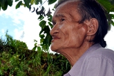 Ký ức nơi thâm sâu của cha con 'người rừng' Ký ức nơi thâm sâu của cha con 'người rừng'