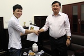 Bộ trưởng Đinh La Thăng 'cứu' thủ khoa thất nghiệp Bộ trưởng Đinh La Thăng 'cứu' thủ khoa thất nghiệp