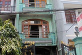 Nhà trọ cháy giữa khuya, hàng chục nữ sinh kêu cứu Nhà trọ cháy giữa khuya, hàng chục nữ sinh kêu cứu