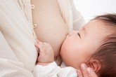 Những "đặc quyền" chỉ bé bú mẹ mới được hưởng Những "đặc quyền" chỉ bé bú mẹ mới được hưởng