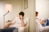 Khó “yêu” vì sống cảnh vợ chồng Ngâu Khó “yêu” vì sống cảnh vợ chồng Ngâu