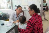 Càng ép, trẻ càng biếng ăn Càng ép, trẻ càng biếng ăn