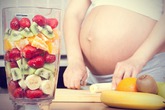 Đồ ăn 'nhâm nhi' tốt mẹ, lợi con Đồ ăn 'nhâm nhi' tốt mẹ, lợi con