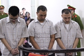 Nhóm sinh viên dùng dao đâm chết bạn ngay tại học đường Nhóm sinh viên dùng dao đâm chết bạn ngay tại học đường