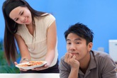 Chồng thích khen Chồng thích khen