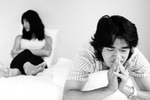 Đau đầu lấy phải vợ trẻ ham chơi Đau đầu lấy phải vợ trẻ ham chơi