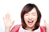Mẹ tôi tủi nhục với nhà chồng khi chăm con đẻ Mẹ tôi tủi nhục với nhà chồng khi chăm con đẻ