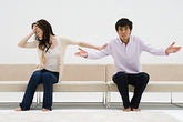 Lục đục vì “riêng - chung” Lục đục vì “riêng - chung”