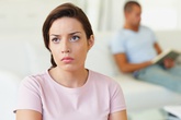 Vợ chảnh đòi chia của mới chịu sinh con Vợ chảnh đòi chia của mới chịu sinh con