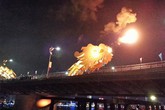 Đà Nẵng: Xem "Rồng thép" phun lửa, phun mưa Đà Nẵng: Xem "Rồng thép" phun lửa, phun mưa