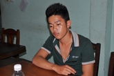 Khống chế thiếu nữ vào ngôi nhà hoang để “nói chuyện” Khống chế thiếu nữ vào ngôi nhà hoang để “nói chuyện”