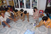 Bà chủ đại lý bia lập sòng đánh bạc Bà chủ đại lý bia lập sòng đánh bạc
