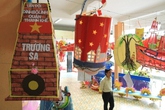Đèn lồng mừng Tết Trung thu với tình yêu biển đảo Việt Nam Đèn lồng mừng Tết Trung thu với tình yêu biển đảo Việt Nam