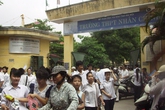 Hơn 70 nghìn học sinh đua vào lớp 10 Hơn 70 nghìn học sinh đua vào lớp 10