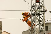 Sự “trùng hợp” của giá điện Sự “trùng hợp” của giá điện