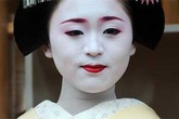 Ngắm các nữ sinh geisha Nhật xinh đẹp xuống phố Ngắm các nữ sinh geisha Nhật xinh đẹp xuống phố