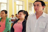 "Má mì" xin hưởng án treo vì phẫu thuật nâng ngực bị hỏng "Má mì" xin hưởng án treo vì phẫu thuật nâng ngực bị hỏng