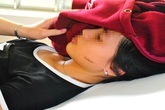 Một nữ sinh bị đánh ghen kinh hoàng Một nữ sinh bị đánh ghen kinh hoàng