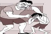 Căm phẫn bố đánh gãy chân con trai 2 tuổi Căm phẫn bố đánh gãy chân con trai 2 tuổi
