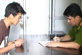 Bị hiếp dâm dã man vì mạo hiểm đi chuộc điện thoại một mình Bị hiếp dâm dã man vì mạo hiểm đi chuộc điện thoại một mình