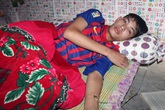 Nam thanh niên kinh hãi vì bị đào hố chôn sống ở nghĩa địa Nam thanh niên kinh hãi vì bị đào hố chôn sống ở nghĩa địa