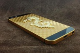 Lóa mắt trước những iPhone mạ vàng tuyệt đẹp ở Việt Nam Lóa mắt trước những iPhone mạ vàng tuyệt đẹp ở Việt Nam