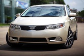Kia Forte S 2013 ra mắt với giá 590 triệu Kia Forte S 2013 ra mắt với giá 590 triệu