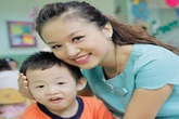Vân Hugo: "Khi lớn lên, tôi mong con mình sống đúng giới tính" Vân Hugo: "Khi lớn lên, tôi mong con mình sống đúng giới tính"