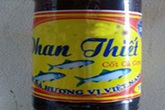 Nước mắm Phan Thiết giá 5.000 đồng/lít ở Hà Nội Nước mắm Phan Thiết giá 5.000 đồng/lít ở Hà Nội