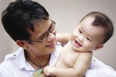 Đức Huy chia sẻ về cuộc hôn nhân với vợ kém 43 tuổi Đức Huy chia sẻ về cuộc hôn nhân với vợ kém 43 tuổi