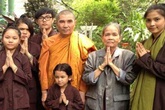 Ngắm em trai, em gái của Trương Thị May Ngắm em trai, em gái của Trương Thị May