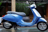 Cận cảnh Vespa Primavera - mẫu xe thay thế LX tại Việt Nam Cận cảnh Vespa Primavera - mẫu xe thay thế LX tại Việt Nam