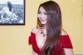 Minh Hằng váy hở táo bạo đi dự tiệc cuối năm của Lý Nhã Kỳ Minh Hằng váy hở táo bạo đi dự tiệc cuối năm của Lý Nhã Kỳ