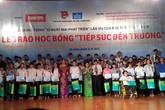 Tiếp sức đến trường cho 160 tân sinh viên 4 tỉnh Bắc Trung Bộ Tiếp sức đến trường cho 160 tân sinh viên 4 tỉnh Bắc Trung Bộ