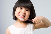 Nhiều người Việt chưa biết cách đánh răng Nhiều người Việt chưa biết cách đánh răng