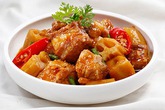 Sườn non kho củ sen Sườn non kho củ sen