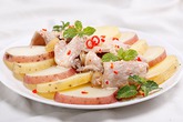Salad khoai tây trộn bê thui Salad khoai tây trộn bê thui