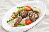Cải thảo xào tim heo Cải thảo xào tim heo