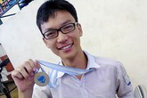 Thủ khoa ĐH Dược Hà Nội: Mong làm ra nhiều loại thuốc Thủ khoa ĐH Dược Hà Nội: Mong làm ra nhiều loại thuốc